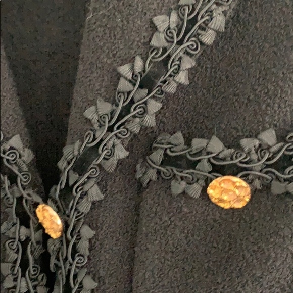 The Knit Couture Vintage Tweed Black Jacket With Gold Buttons - Picture 7 of 11